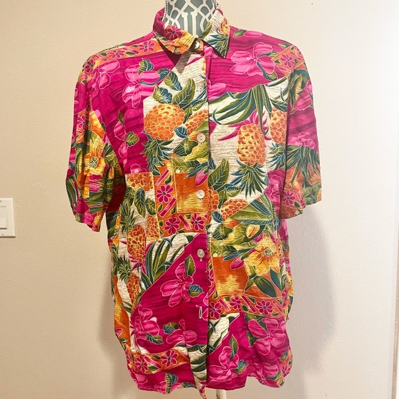 Vintage Pink Tropical flower Button Down - Picture 2 of 13